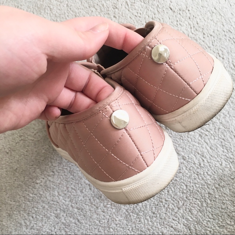 Mossimo Slip On Shoes - Picture 3 of 4